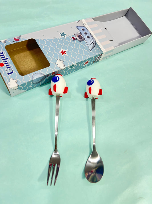 Stainless steel cutlery set
