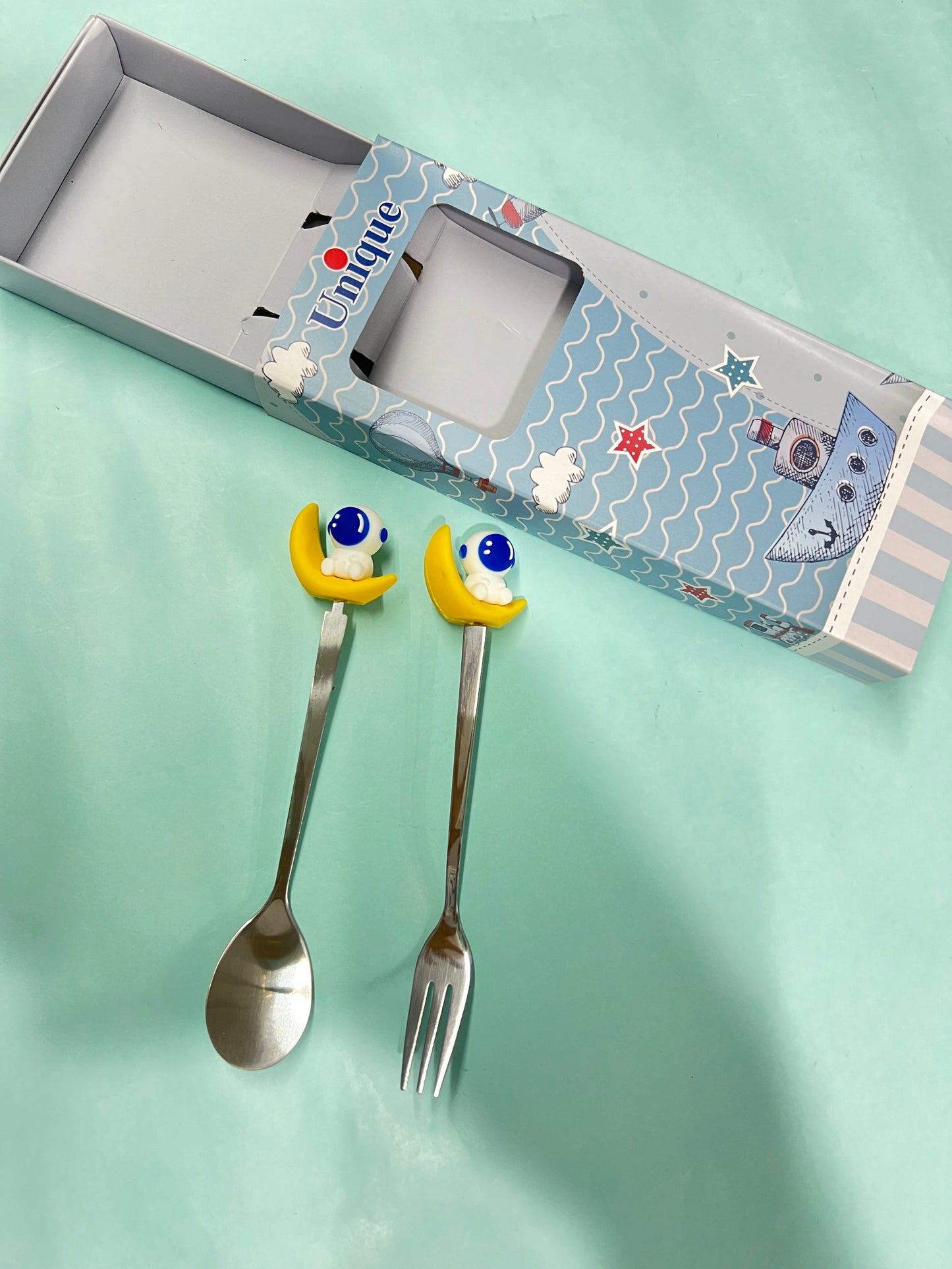 Stainless steel cutlery set