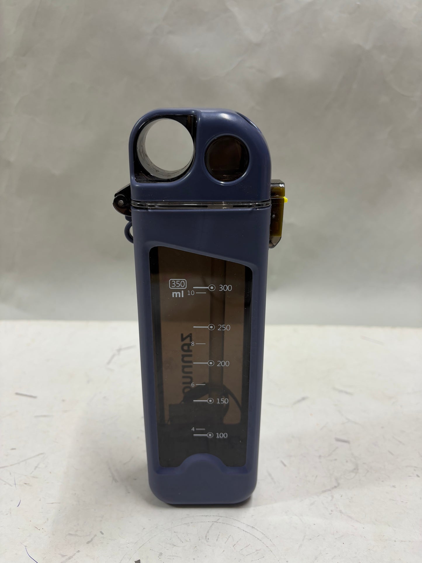 Flat Square Fashion Plastic Portable Sports Sipper Water Bottle 350ml