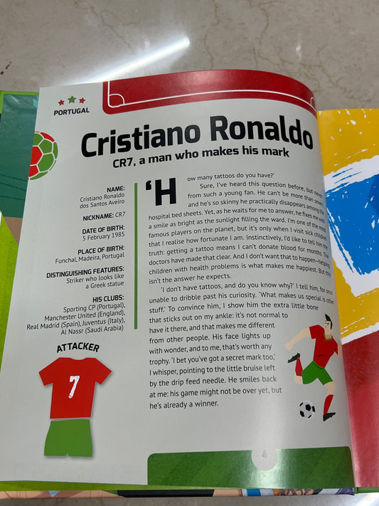 30 Football Players Who Made History( board books)