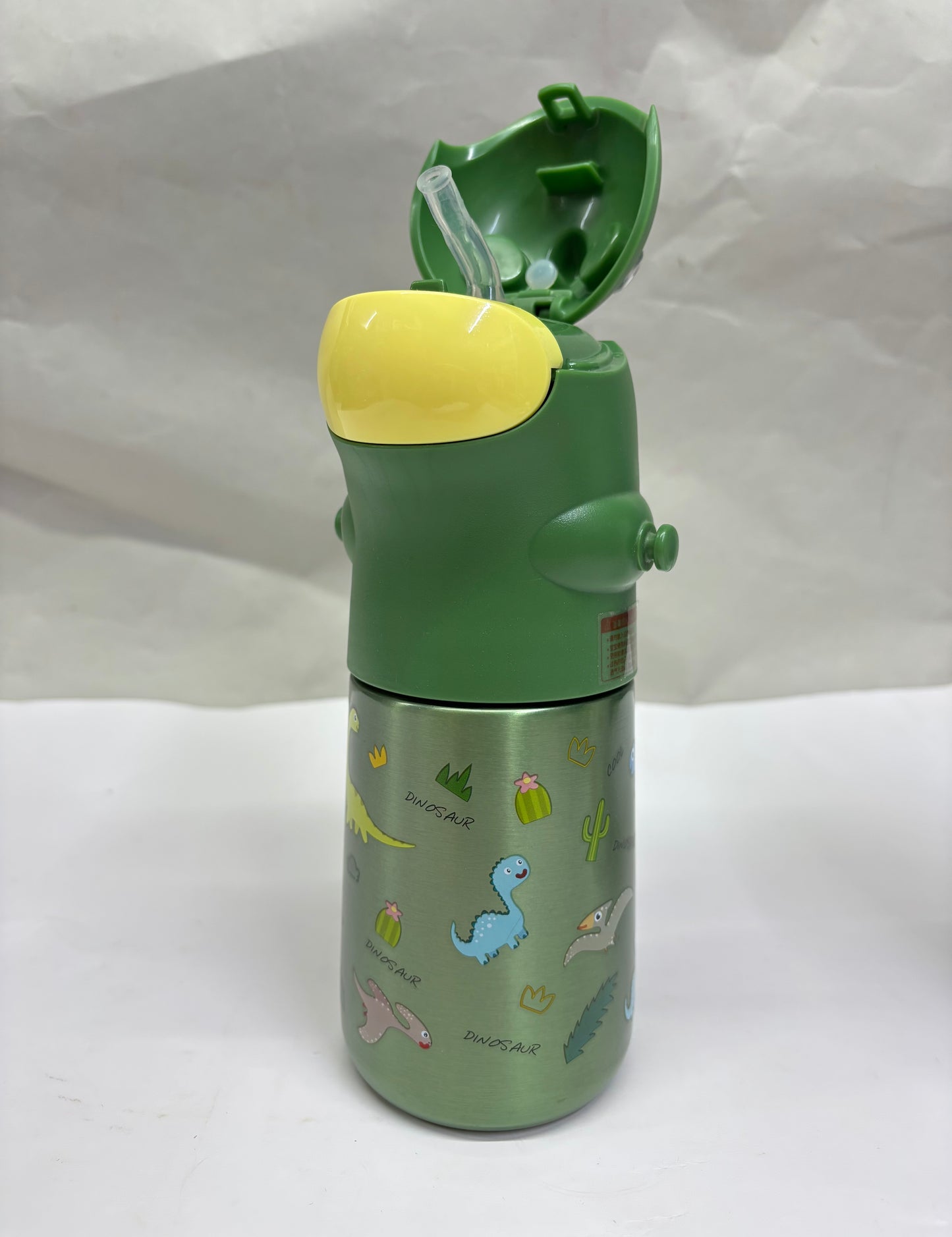 Dino insulted bottle