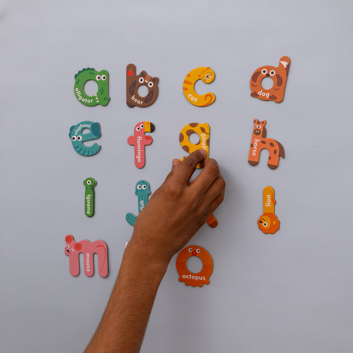 Dual Magnetic Dynamic Wall Decal 120cm (accessories not included)