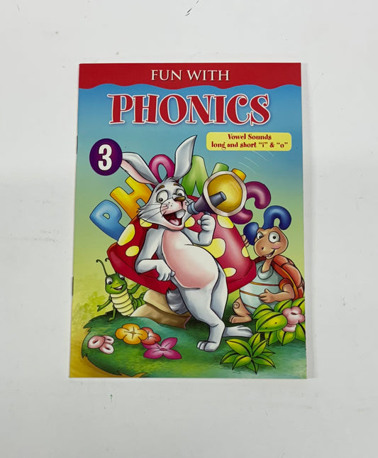 FUN WITH PHONICS SET OF 6 BOOKS