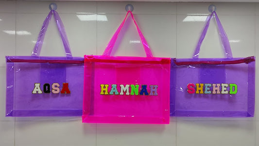 Multipurpose jelly bag with 4 letter 
Size-  46*33*7.5 cm